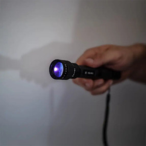 lampe uv 365nm fluorescéine